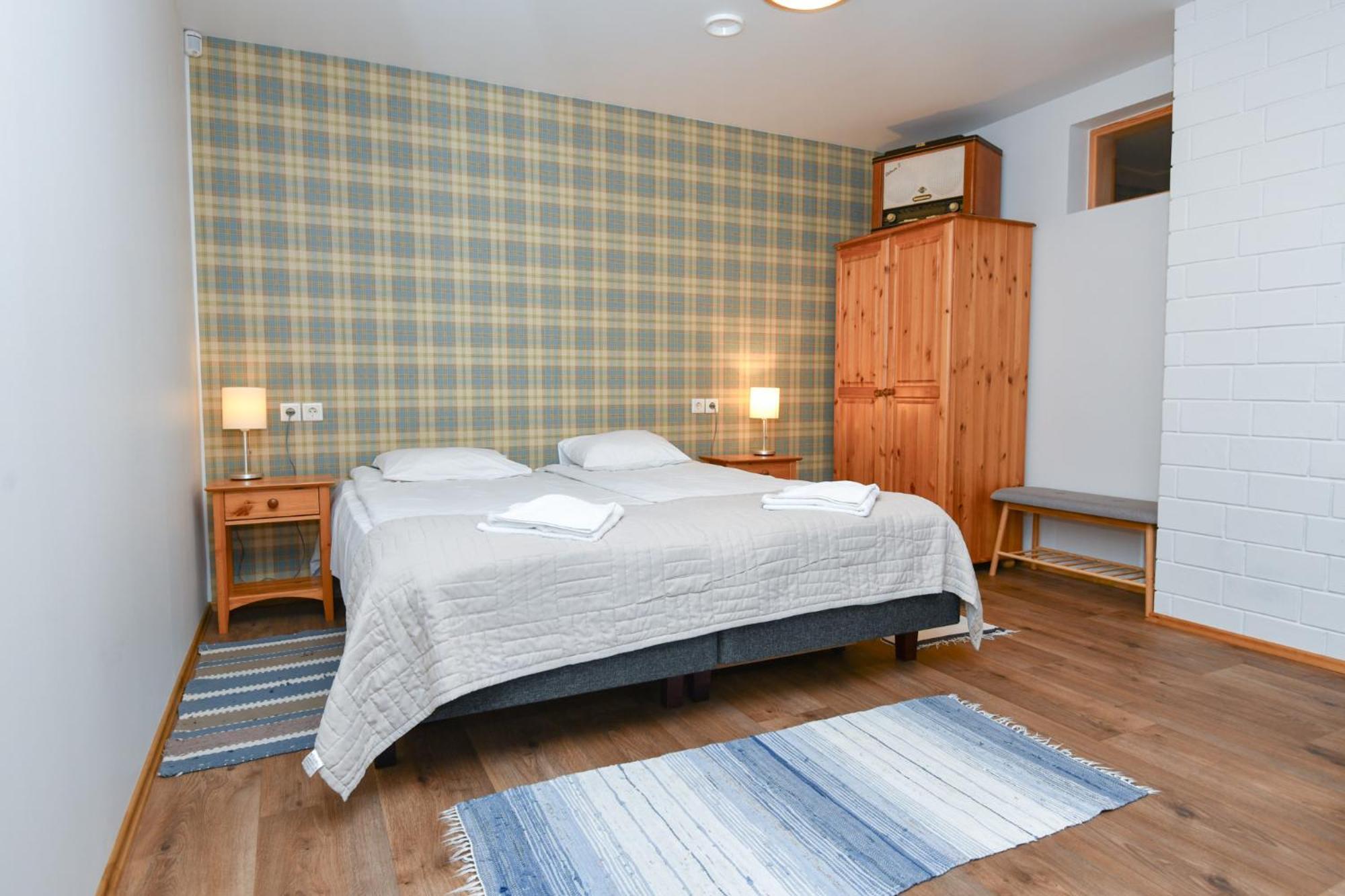 Kurgo Villa Self Check-In Hotel