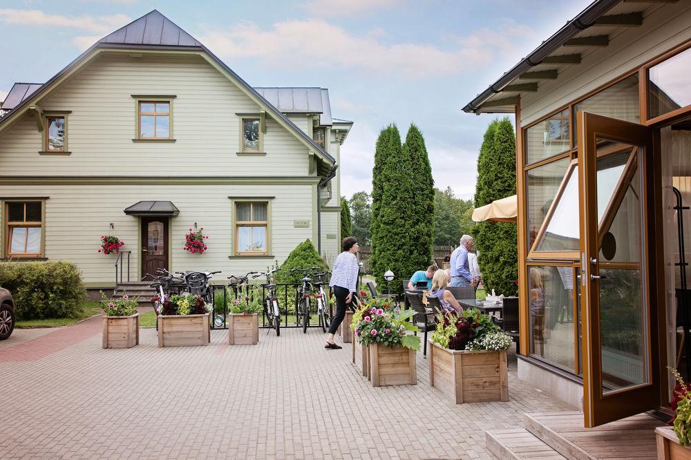 Hotell Kurgo Villa Hotel Parnu